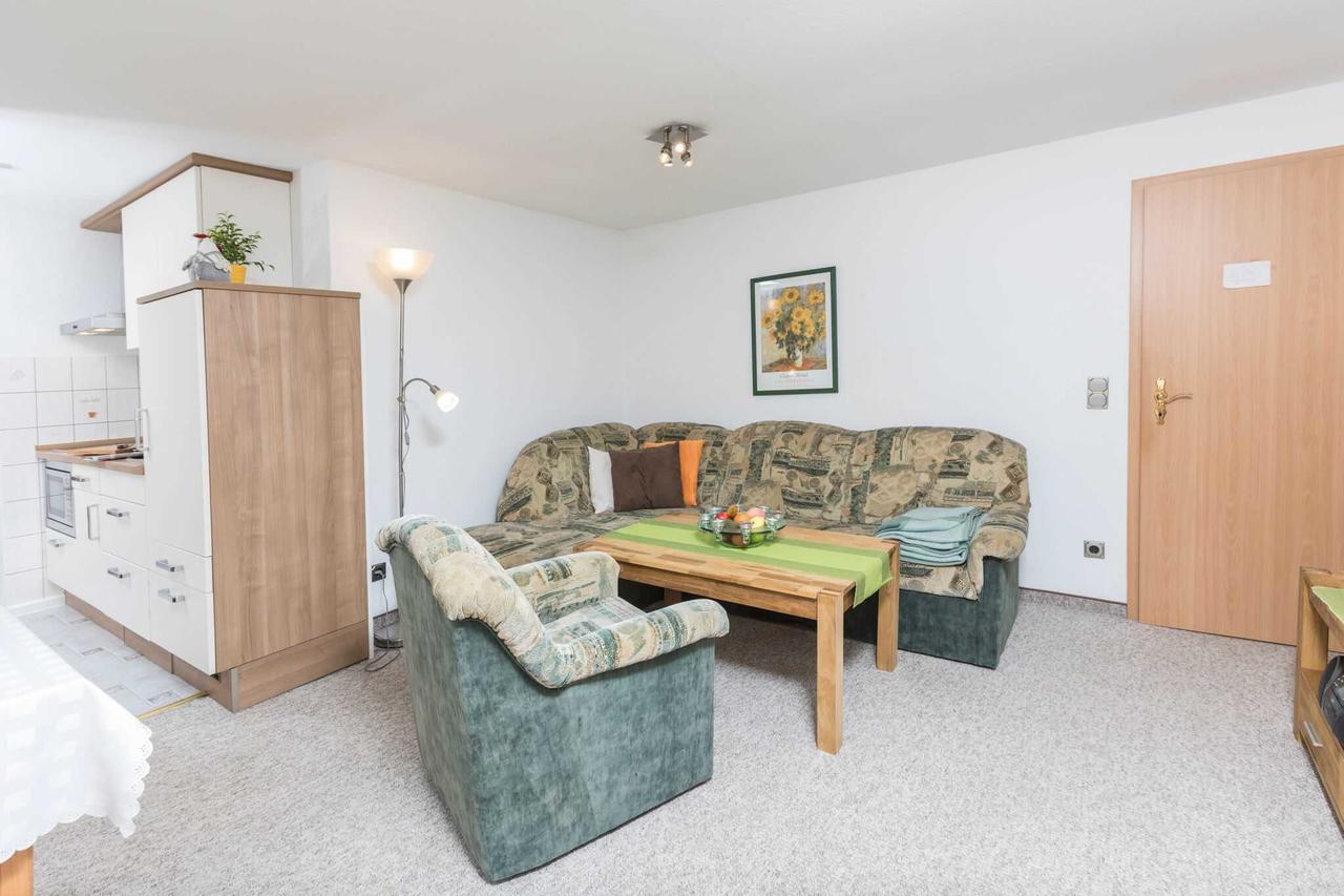 Ferienwohnungen In Ruhiger Ortsran Lauterbach  Room photo